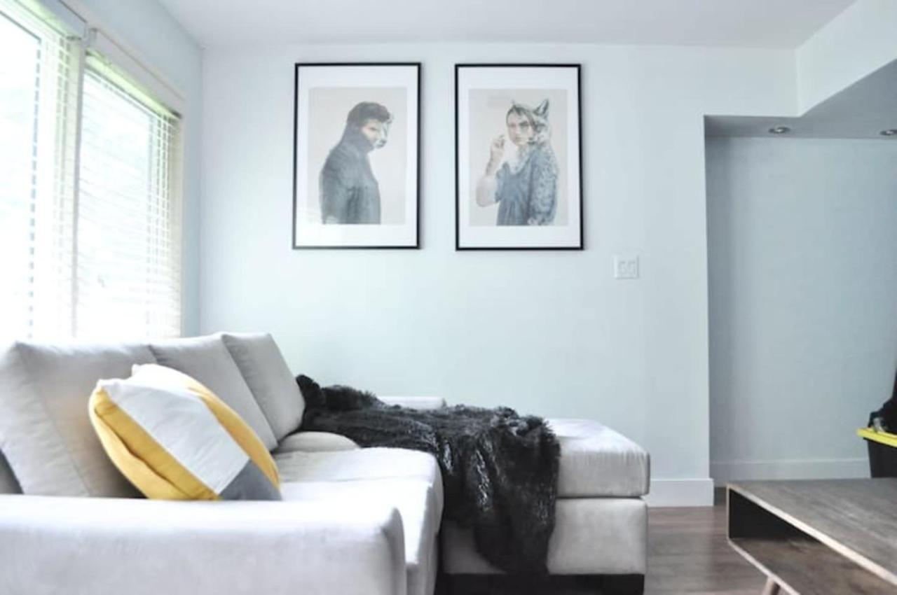 Cozy 1 Bd Suite Centrally Located นอร์ทแวนคูเวอร์ ภายนอก รูปภาพ