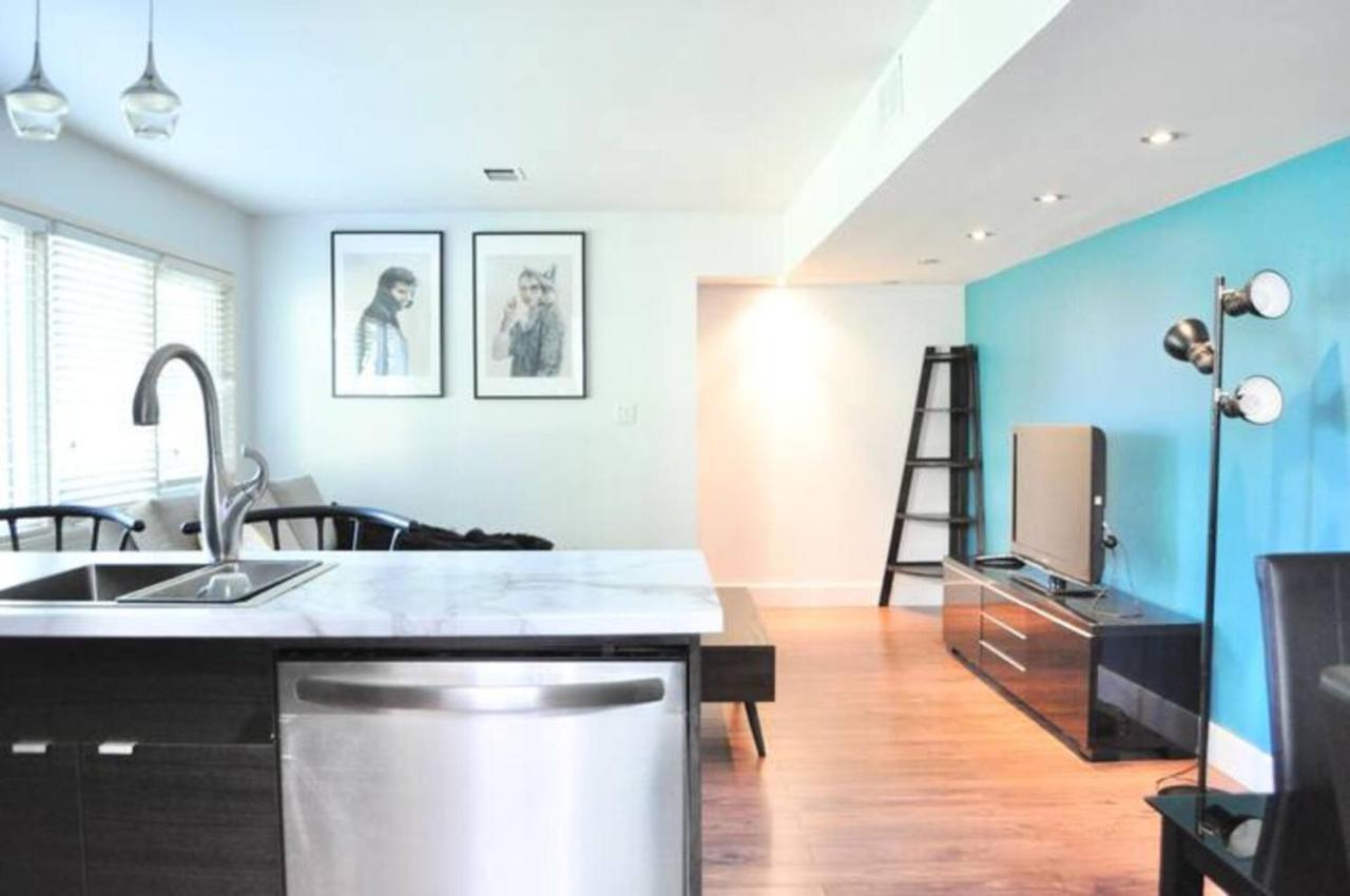 Cozy 1 Bd Suite Centrally Located นอร์ทแวนคูเวอร์ ภายนอก รูปภาพ